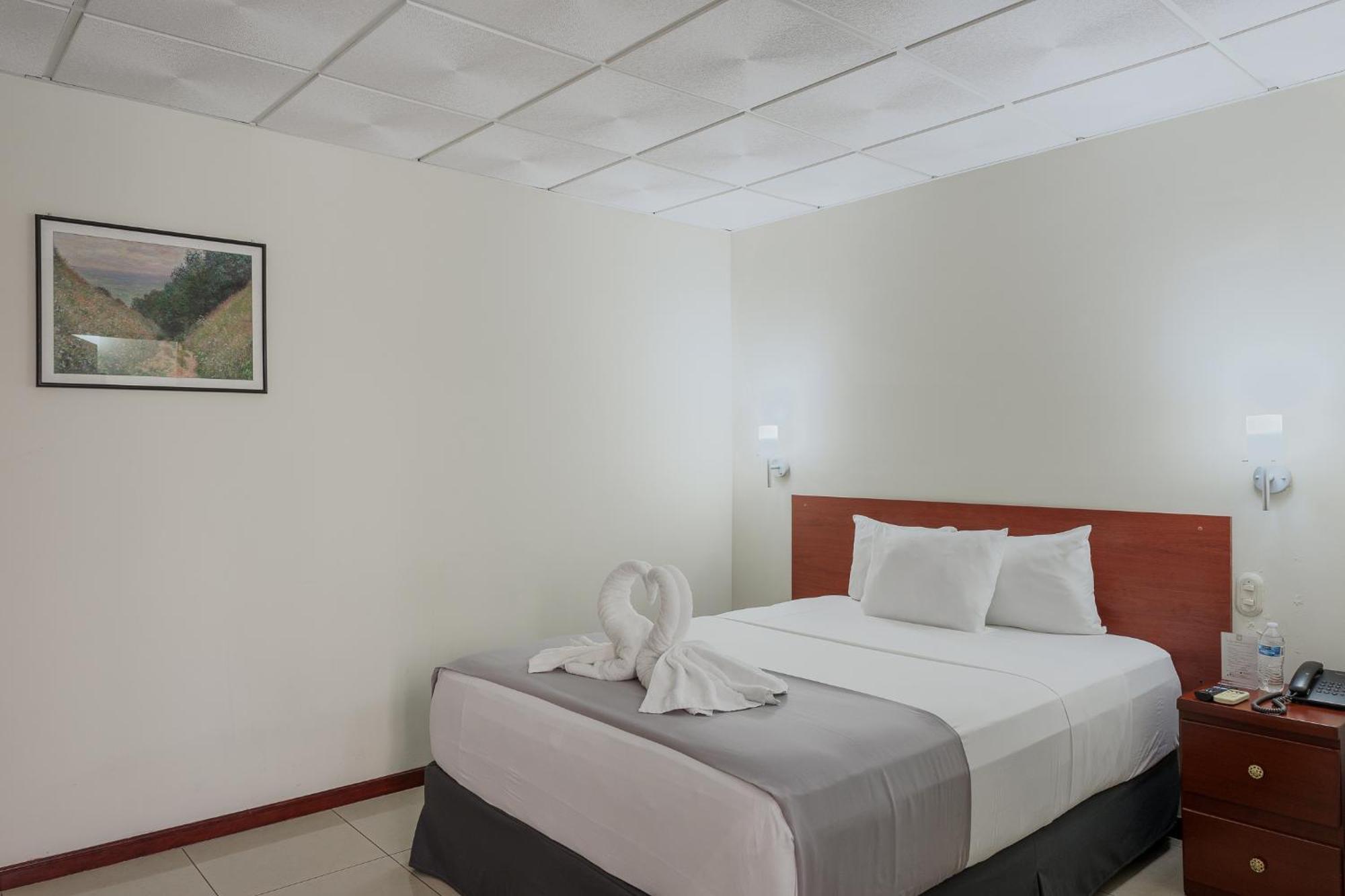 Hotel Windsor Plaza San Salvador Exterior foto